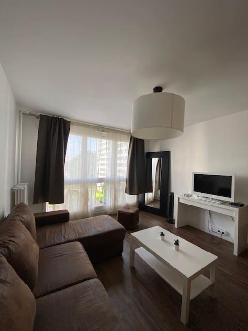 Chez Pascal Sissi -Grand Appart,Ile Nantes, Ccgres Екстериор снимка